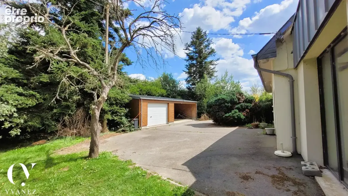Maison en campagne de 136 m2 aux portes de chateaugiron sur 3098 m2 de terrain - photo 11