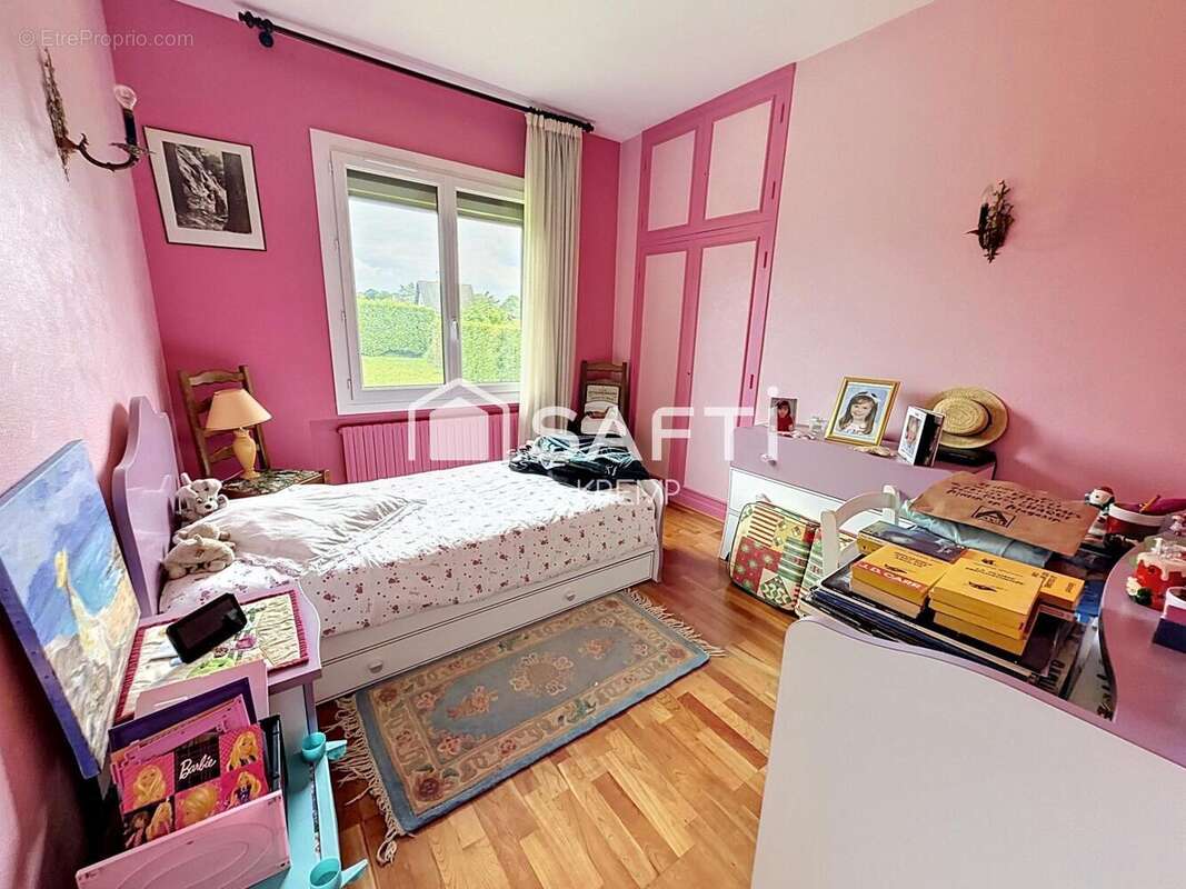 Maison 194 m² à Villers-Saint-Frambourg  - photo 7