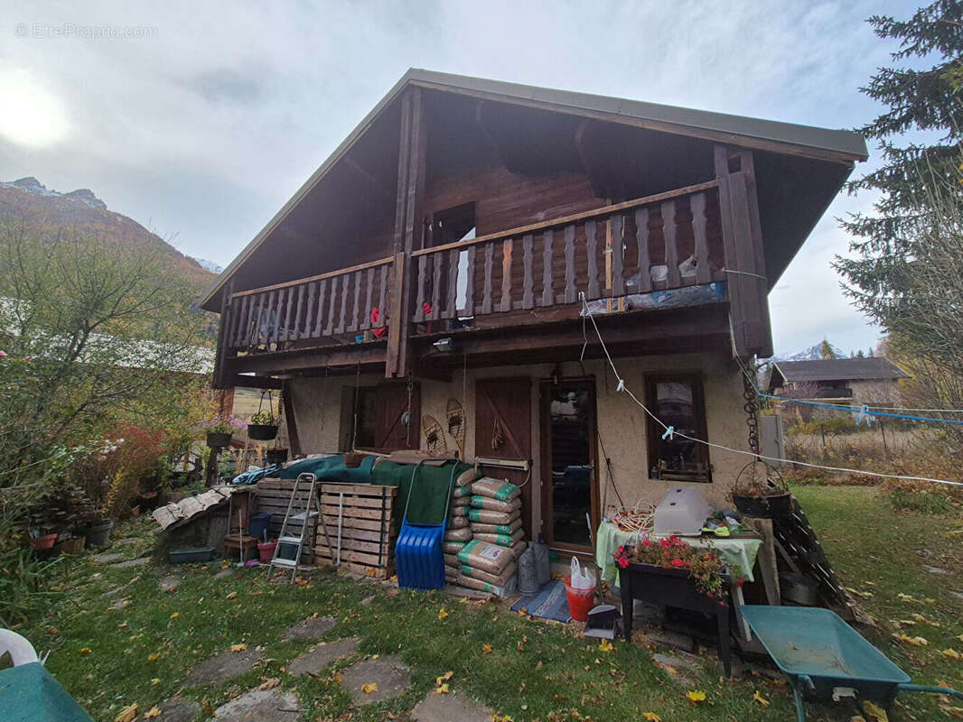 Photo 2 - Maison à LE MONETIER-LES-BAINS