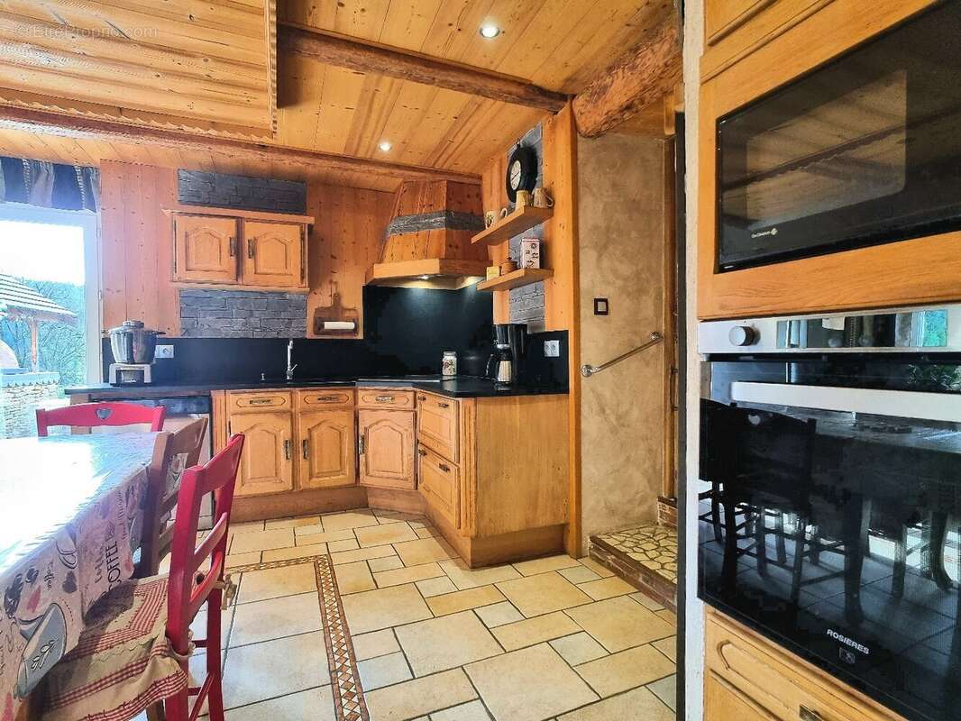 Maison à ATHOSE