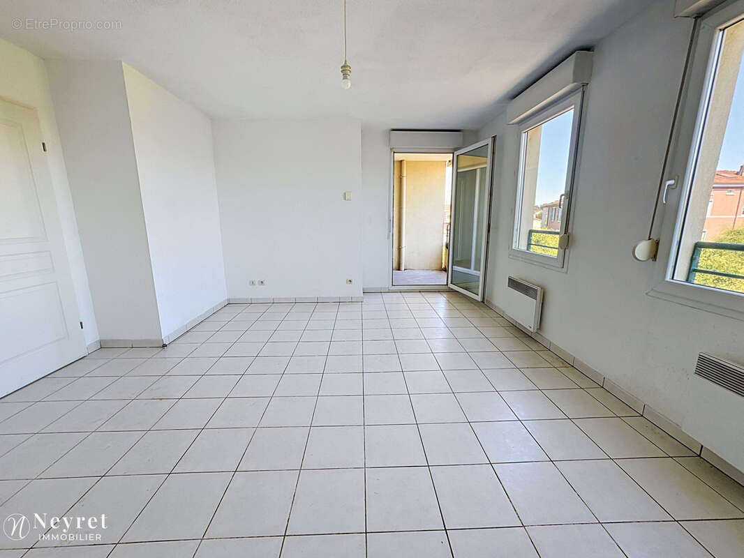 Appartement à OULLINS