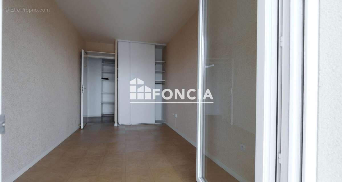 Appartement à MELUN