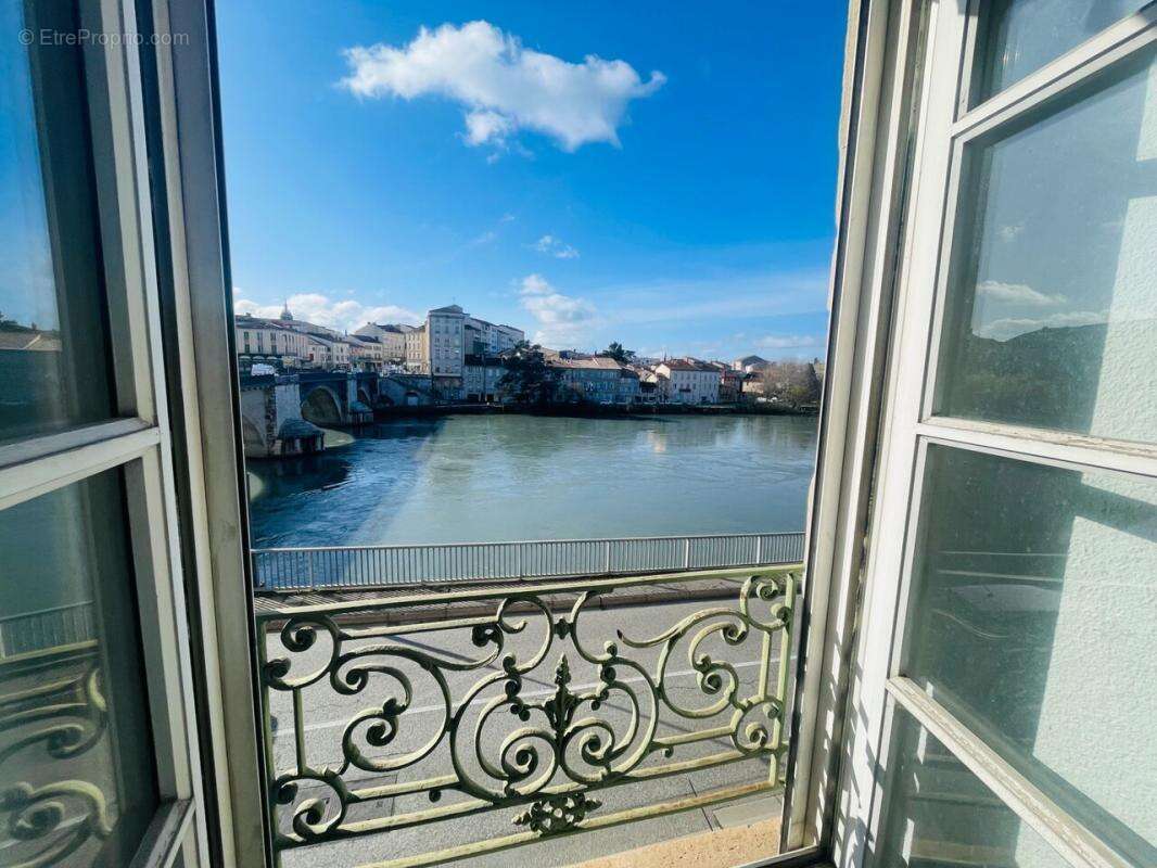 Appartement à ROMANS-SUR-ISERE