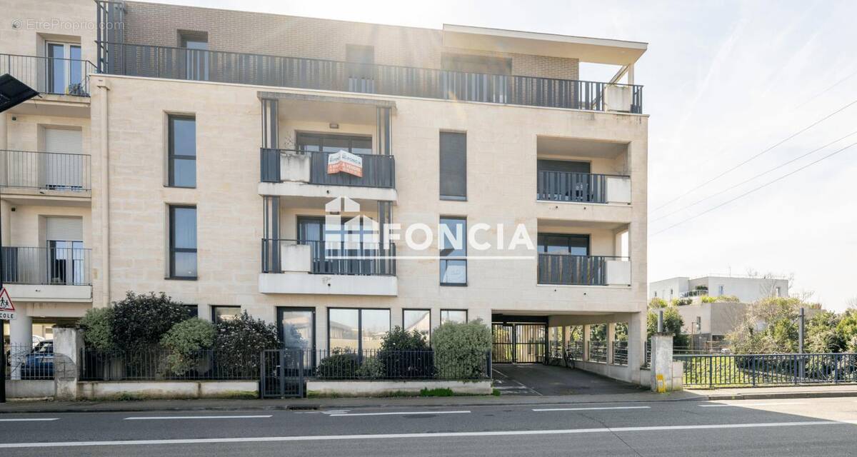 Appartement à BORDEAUX