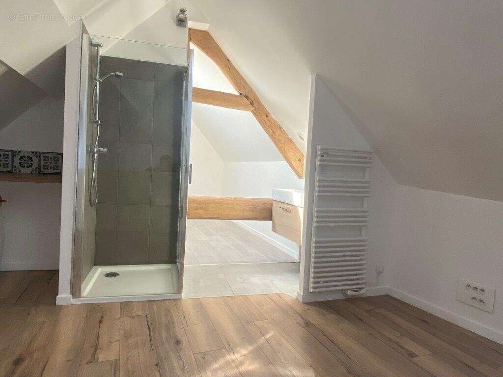 Maison à AUTRUY-SUR-JUINE