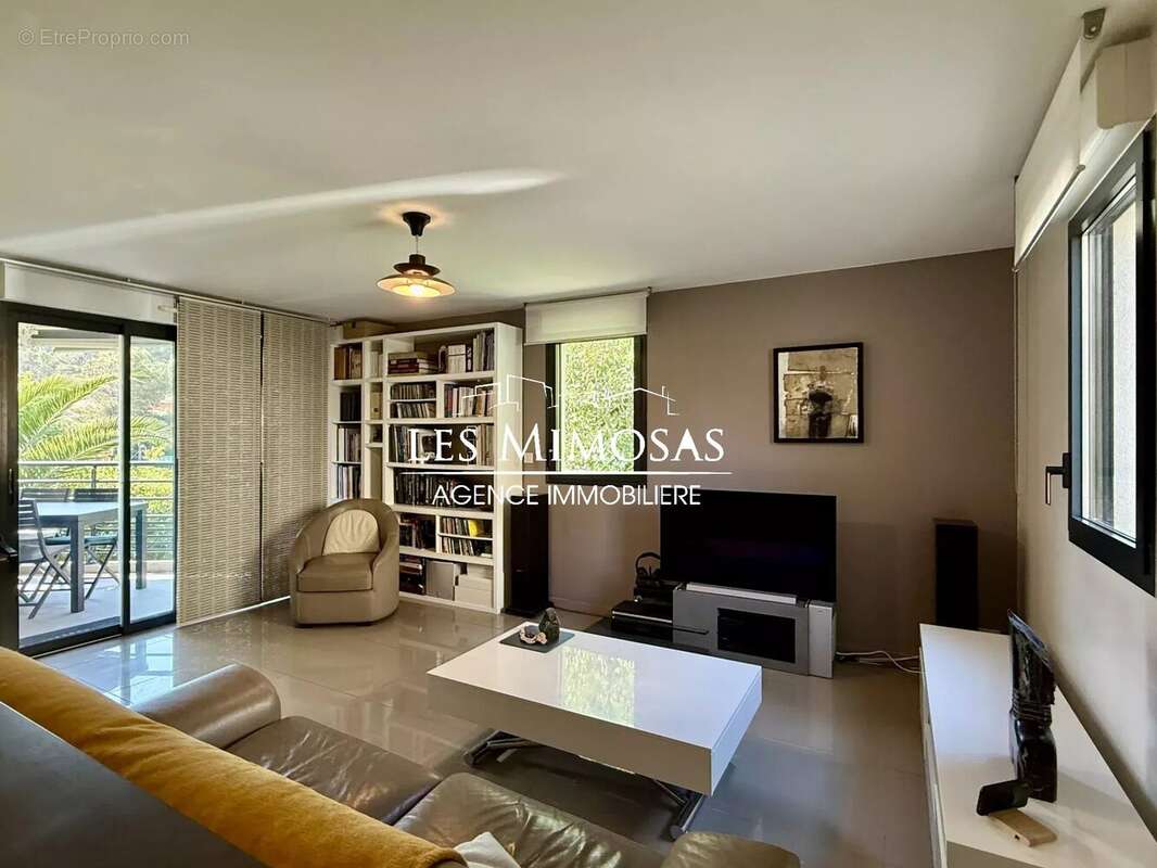 Appartement à SAINT-RAPHAEL