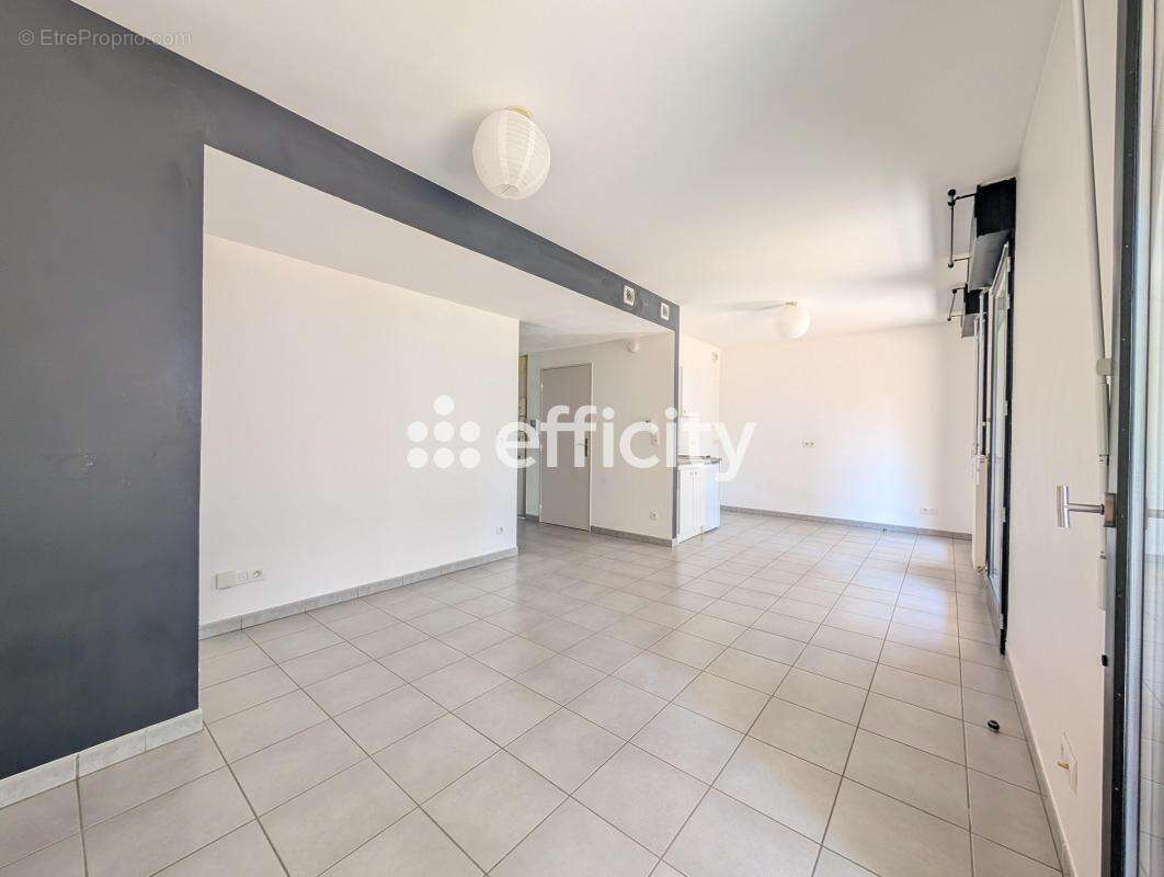 Appartement 31 m² à Grenoble  - photo 2