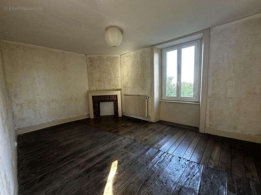Maison à VEYRAC