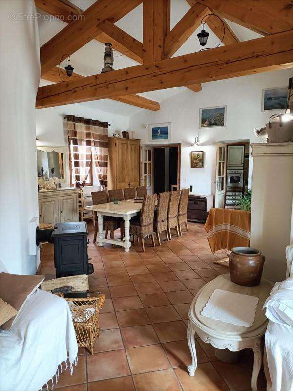 Maison à CHEVAL-BLANC