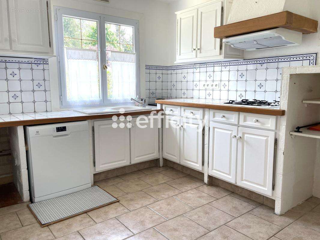 Maison 94 m² à Dieudonne  - photo 14