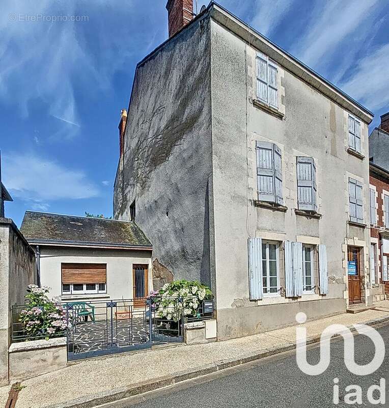 Photo 1 - Maison à BONNY-SUR-LOIRE