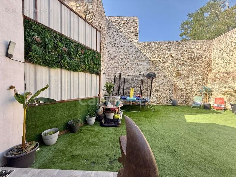 Loft exceptionnel 170m2 habitables 4 chambres, 1 garage et jardin à 20km de Carcassonne  avec piscine hors sol - photo 38
