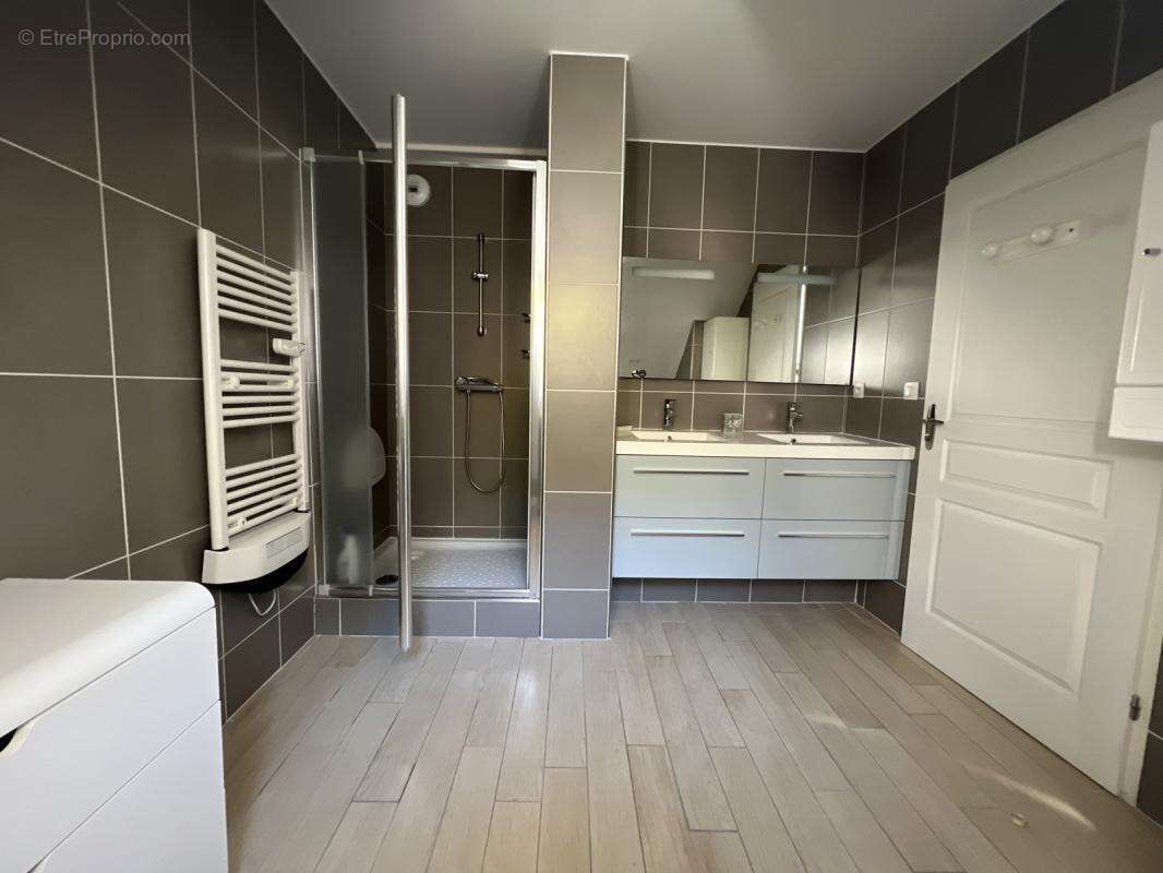 Appartement à BAGNERES-DE-LUCHON