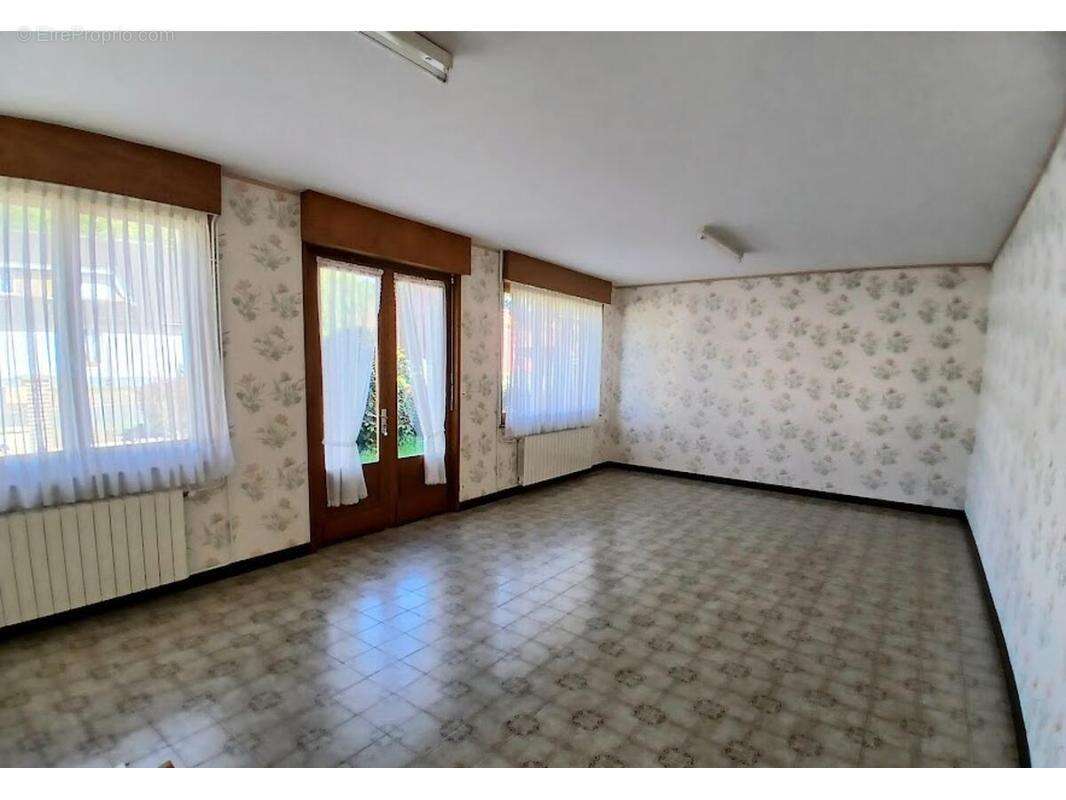 Maison 156 m² à Quoeux-Haut-Mainil  - photo 3