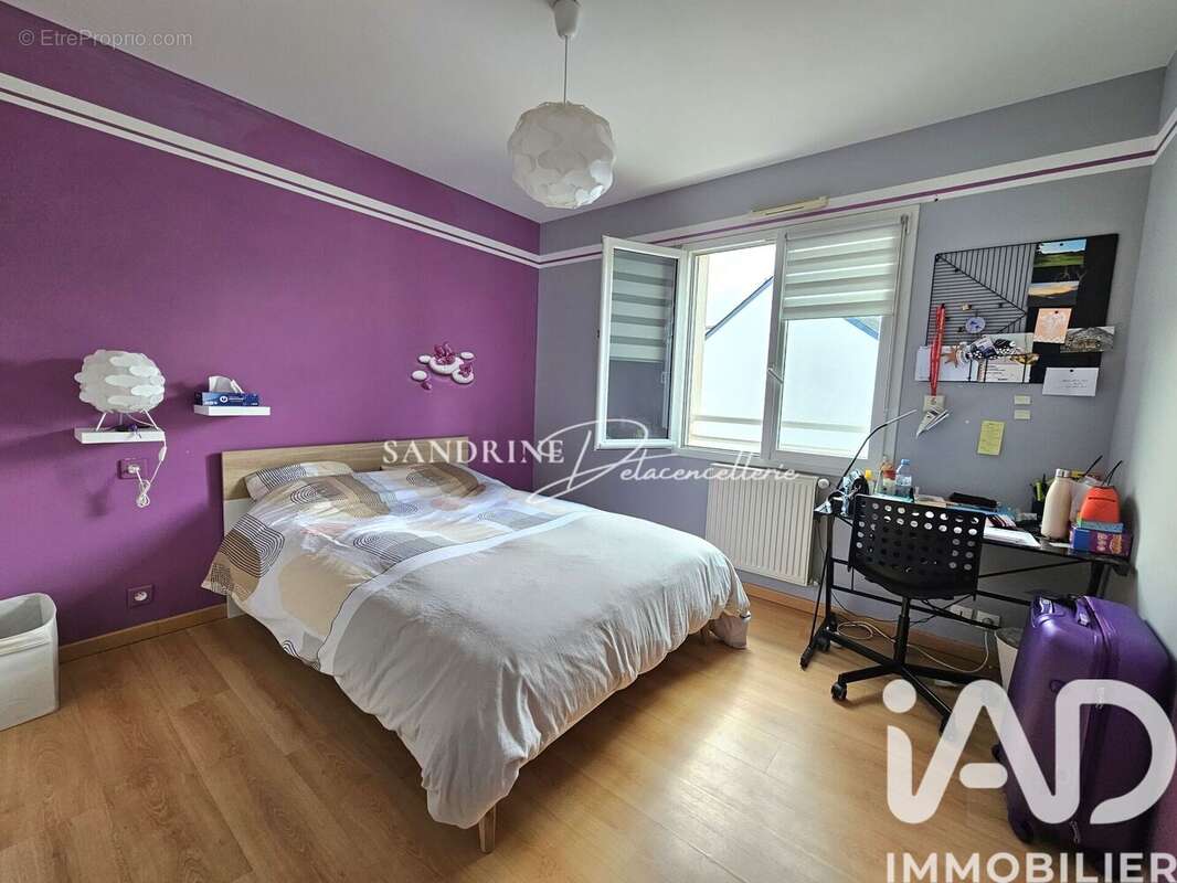Maison 136 m² à La Chapelle-Sur-Erdre  - photo 9