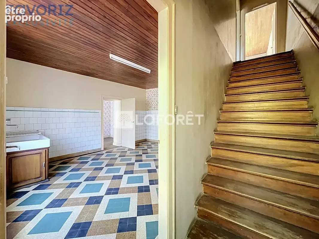 Maison Grand 7 pièce(s) 143.44 m2 - photo 2