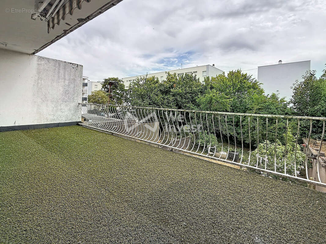 Appartement 87 m² à Talange  - photo 8