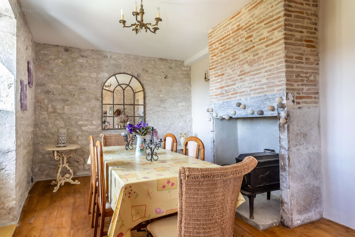 Maison de campagne avec deuxième maison à rénover - photo 13