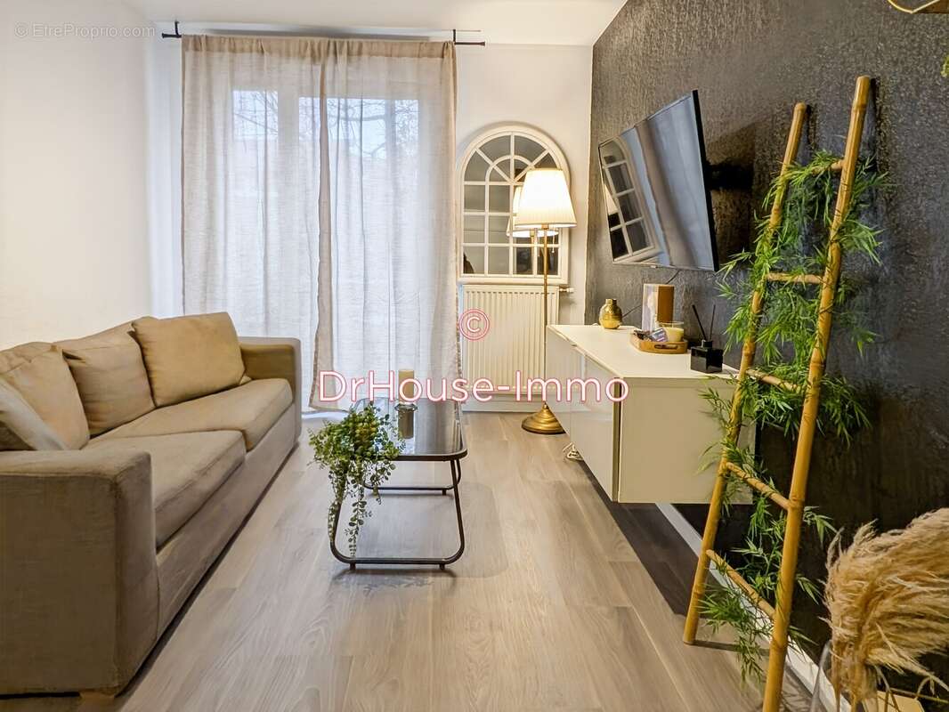 Appartement à VAULX-EN-VELIN