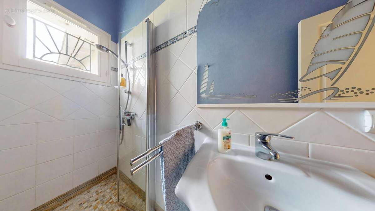 Maison 175 m² à Meursac  - photo 15
