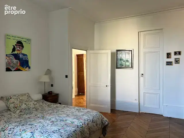 Maison bourgeoise de 198m2 - Orléans Centre-cathédrale- - photo 13