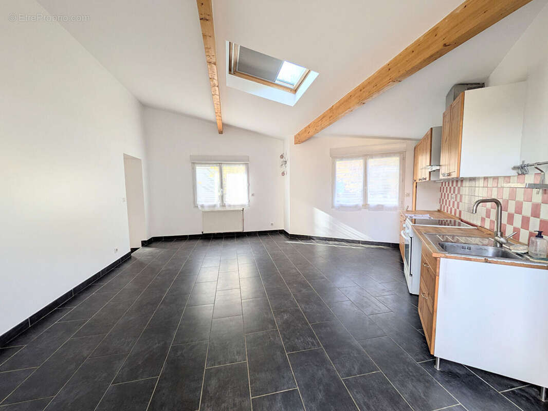 Maison à VILLEMOMBLE