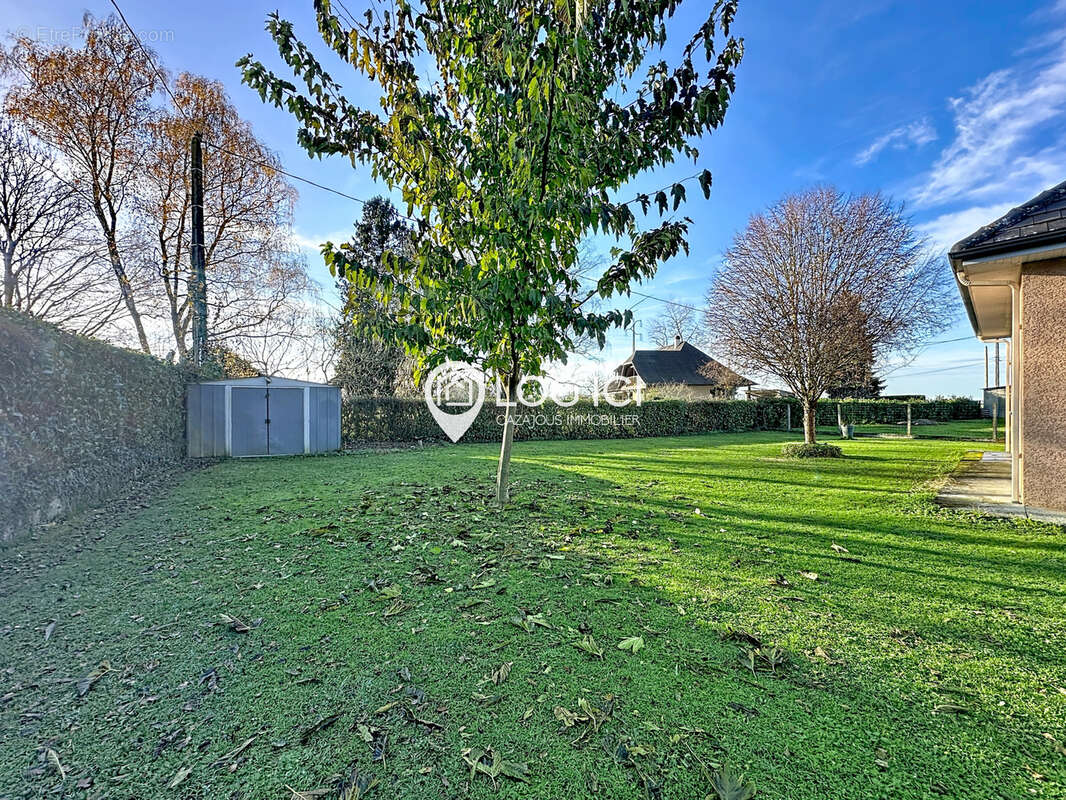 Maison à BOEIL-BEZING