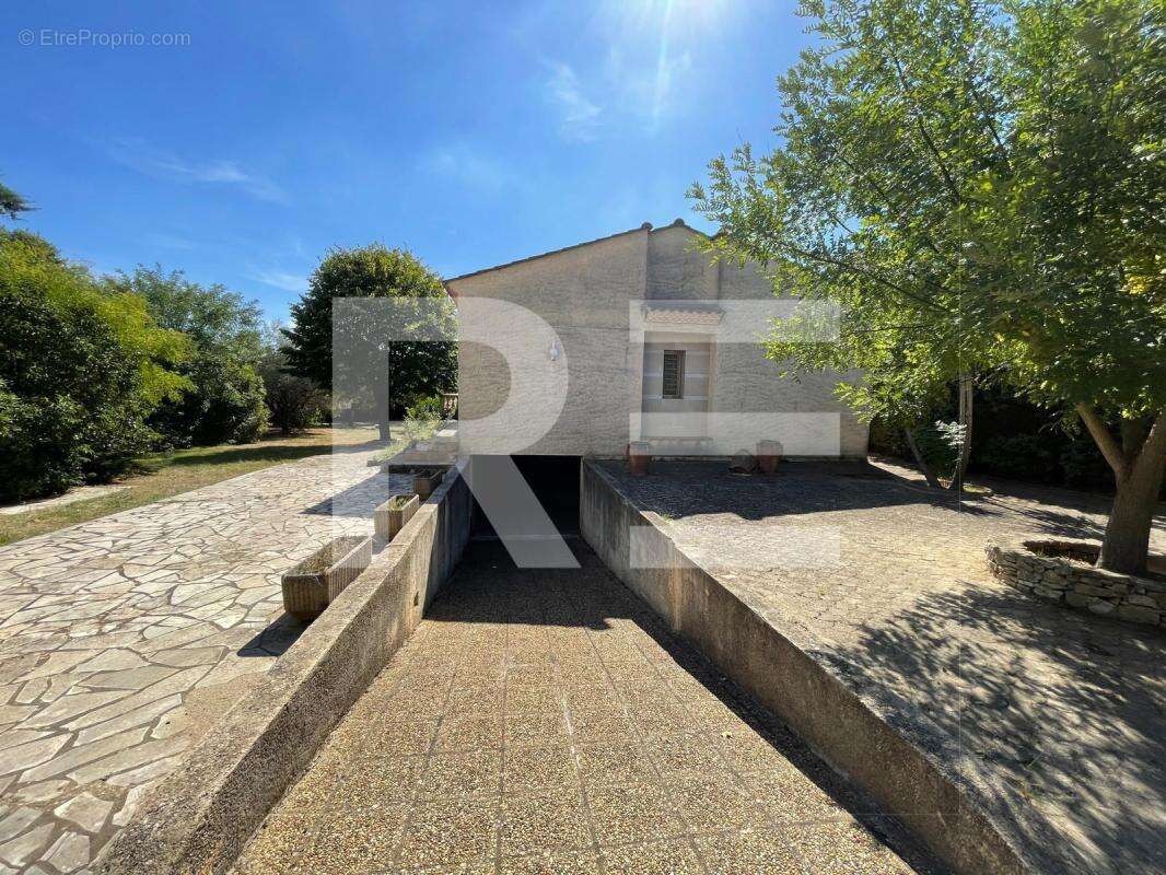 Maison à NIMES