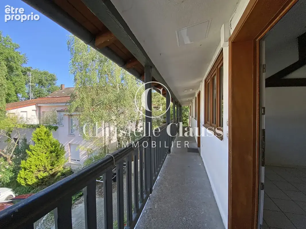 Appartement Strasbourg 1 pièce - 33.02m² - photo 2
