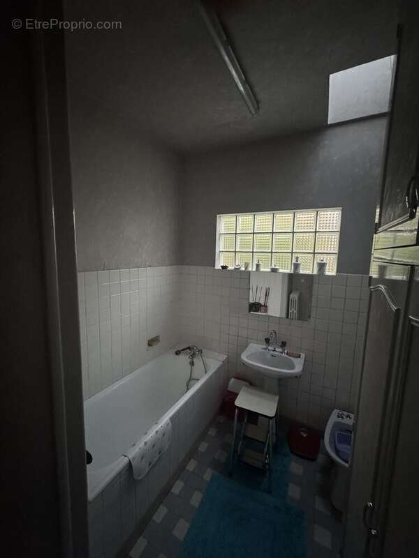 Maison à SARTROUVILLE