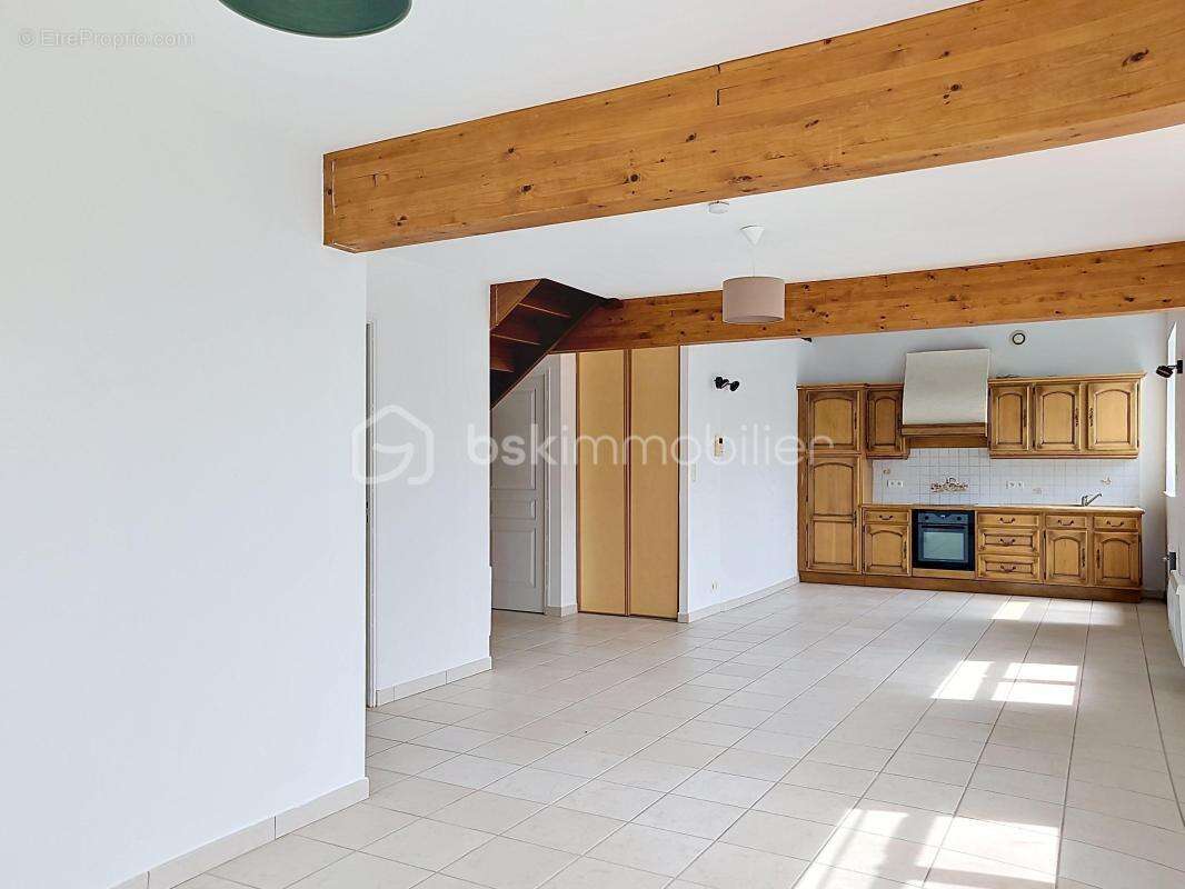 Appartement à EQUEURDREVILLE-HAINNEVILLE