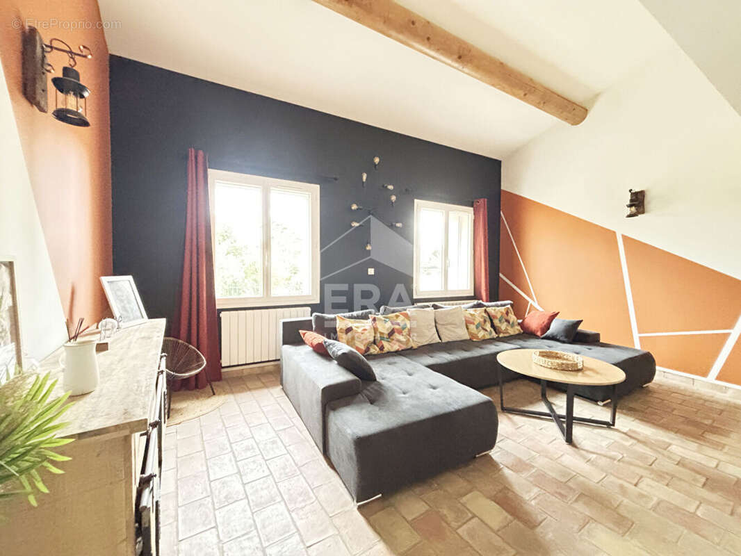 Maison à MALLEMORT