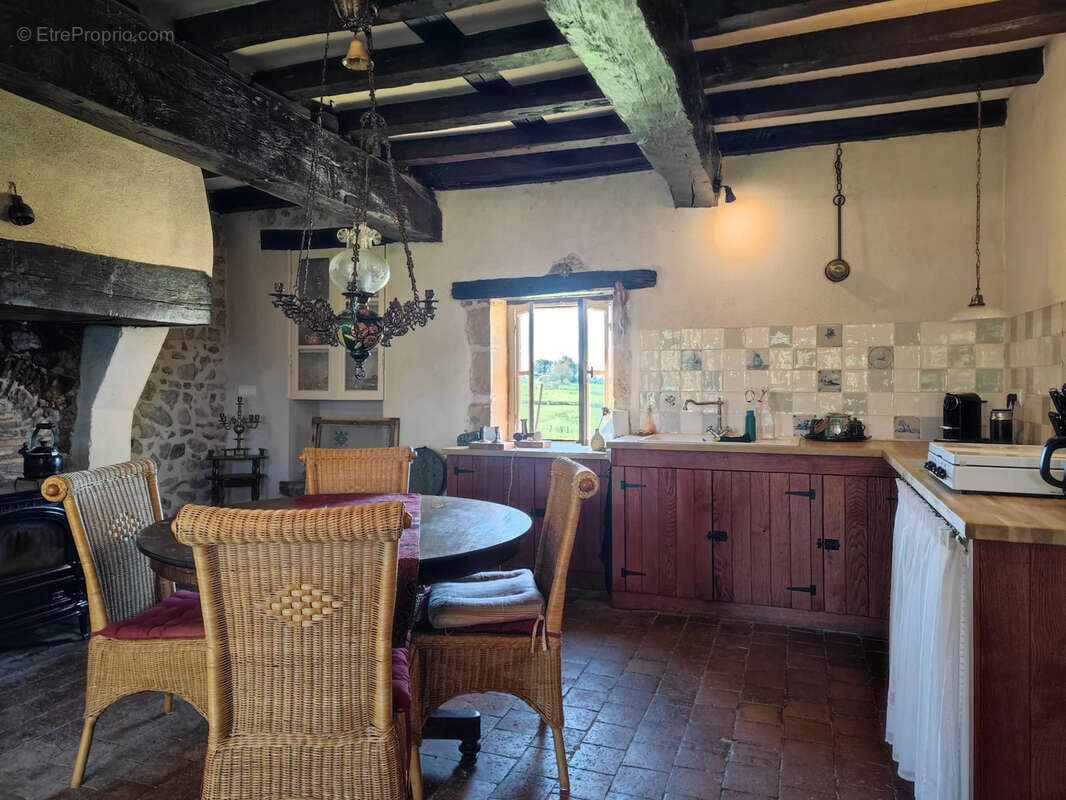 Maison à REMILLY