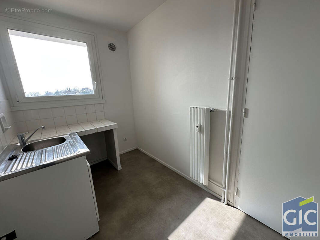 Appartement à HEROUVILLE-SAINT-CLAIR