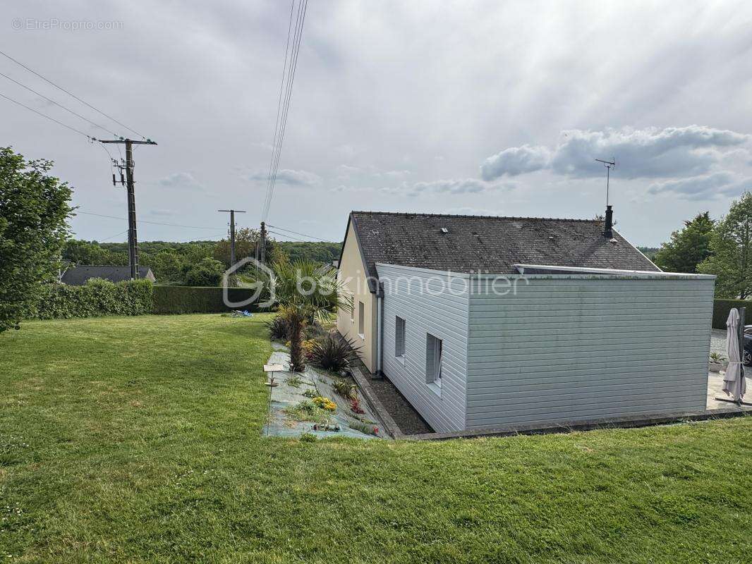 Maison à PORT-BRILLET