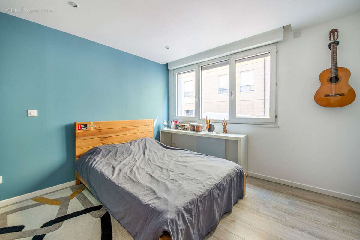 Appartement à LYON-1E