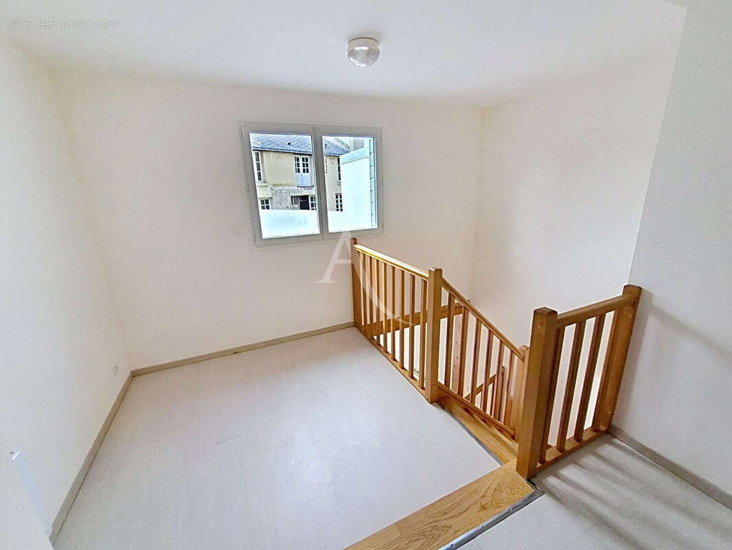 Maison Doue En Anjou 4 pièce(s) 106 m2 - photo 12