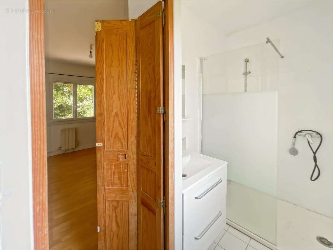  marsac-sur-l’isle – une maison familiale avec un beau potentiel ! - photo 5