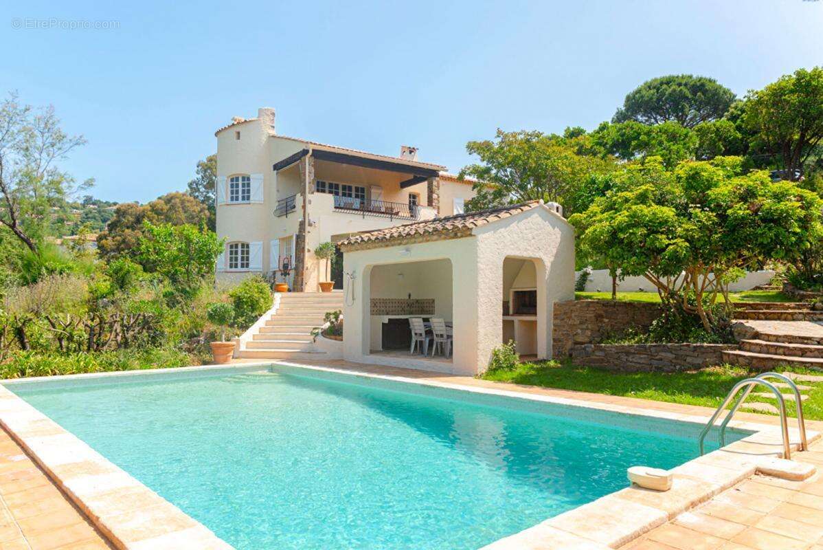 Maison à LA CROIX-VALMER