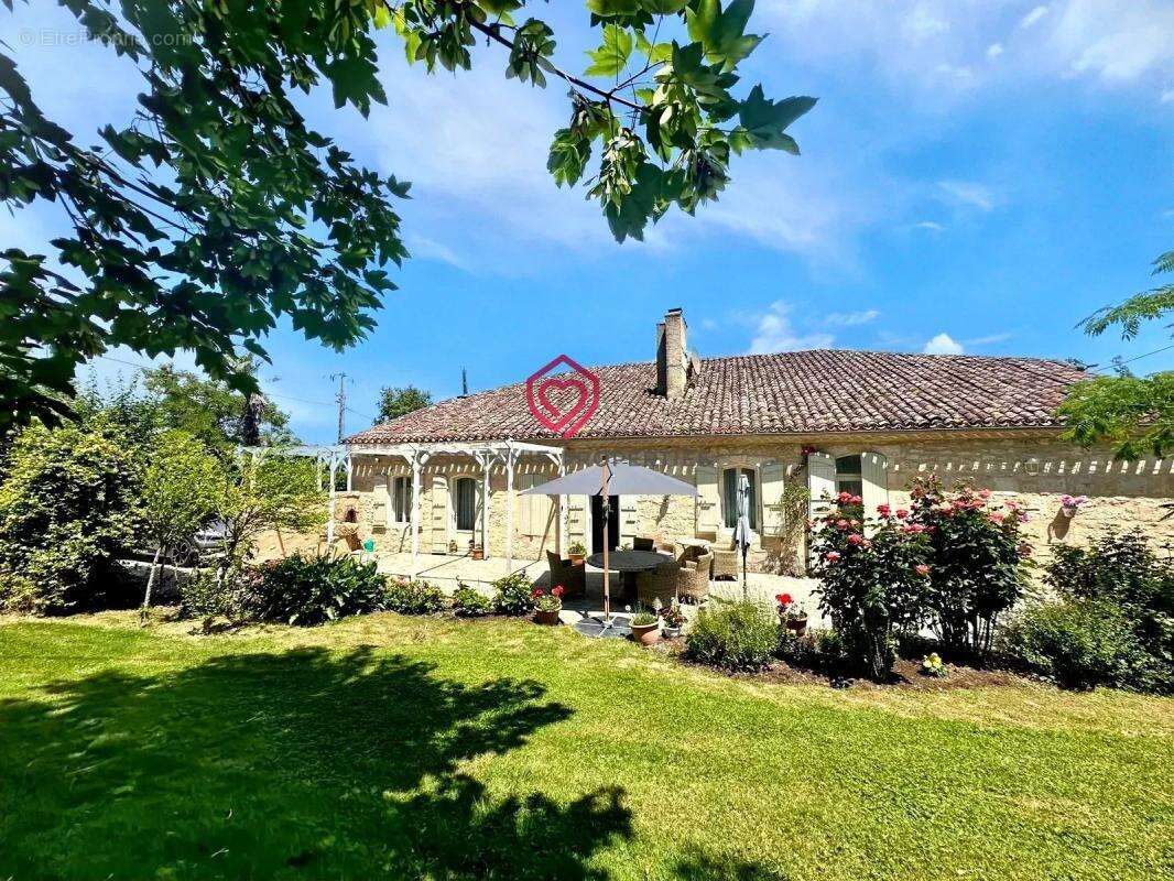 Charmante ferme gasconne de plain-pied avec piscine et intimité - photo 4