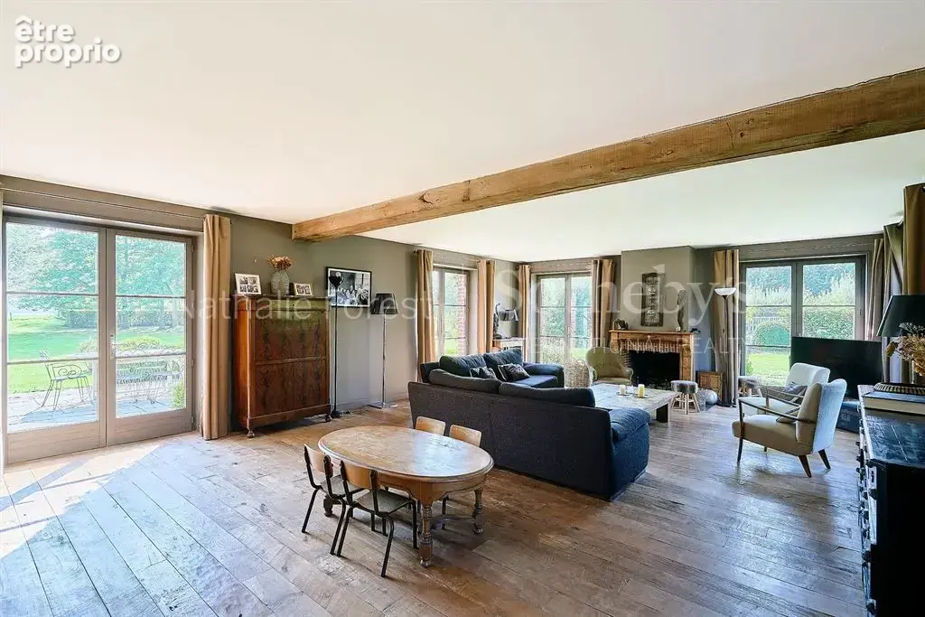 RONCQ magnifique corps de ferme avec piscine hanger et dépendance aménagée. - photo 5