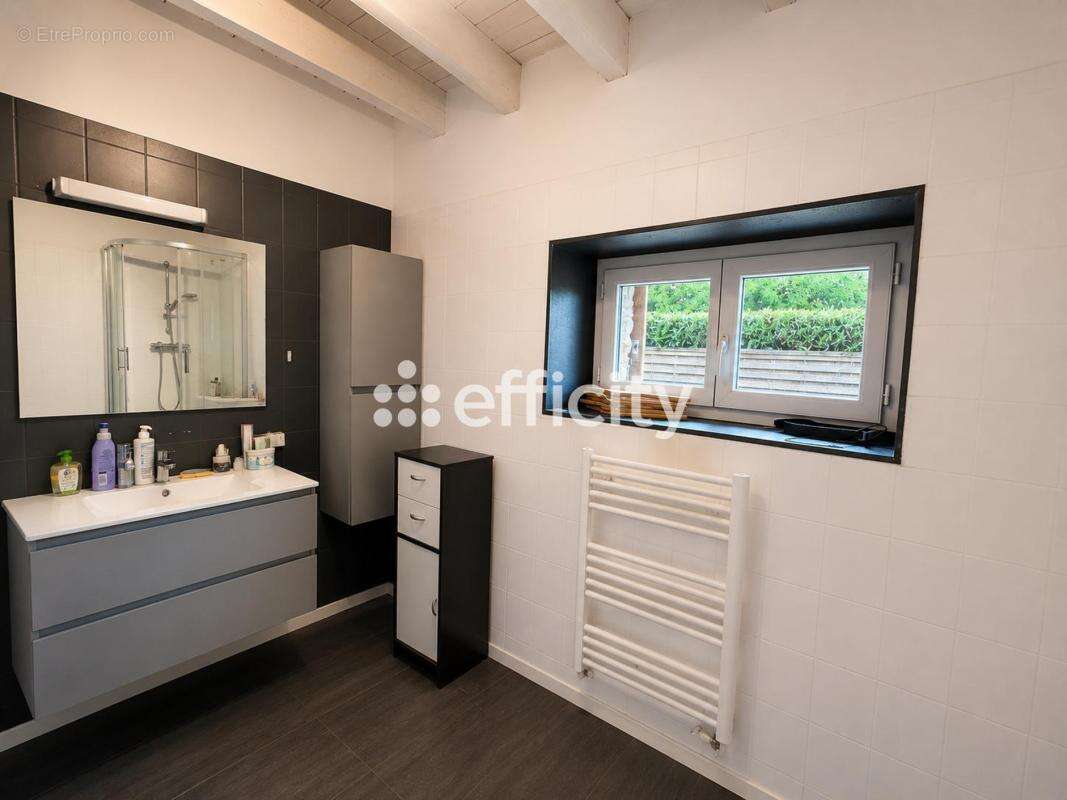 Maison 175 m² à Baulon  - photo 10