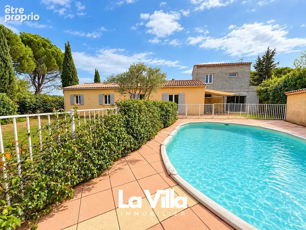 Photo Maison à Sorgues au prix de 352 000€