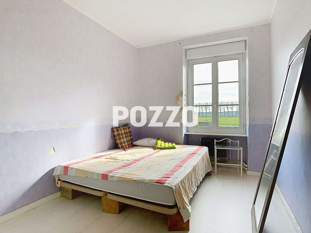 Maison à ROZ-SUR-COUESNON