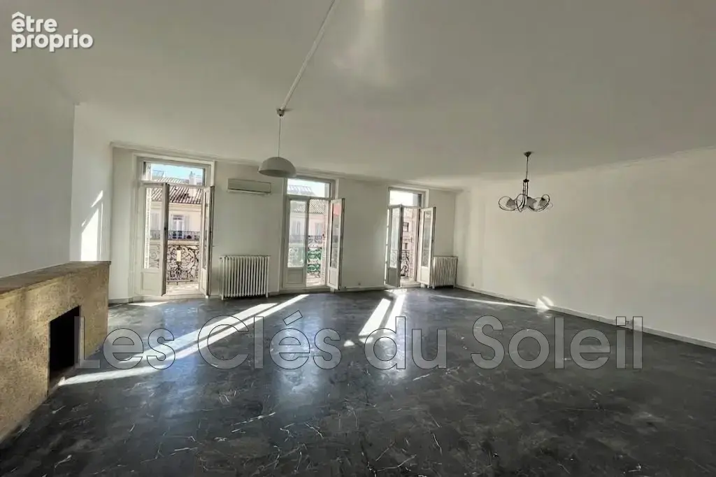 Appartement 155 m² à Toulon  - photo 2
