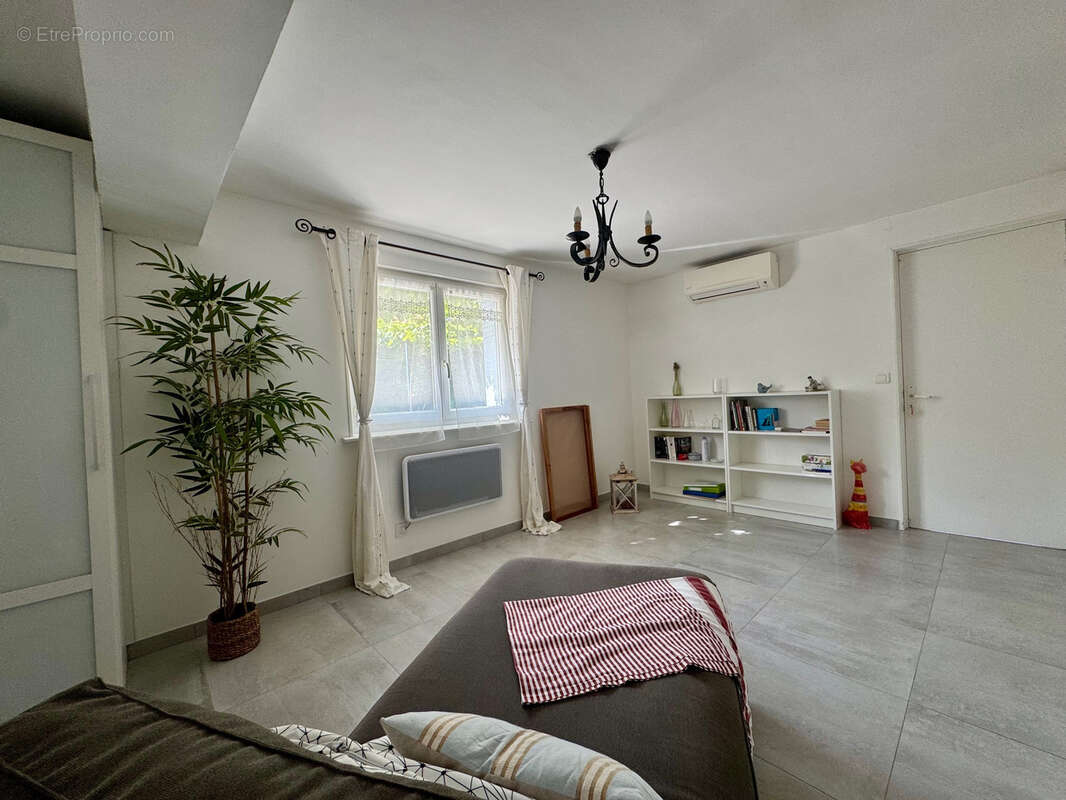 Buis les baronnies-villa 4 chambres de 120 m2 - photo 11