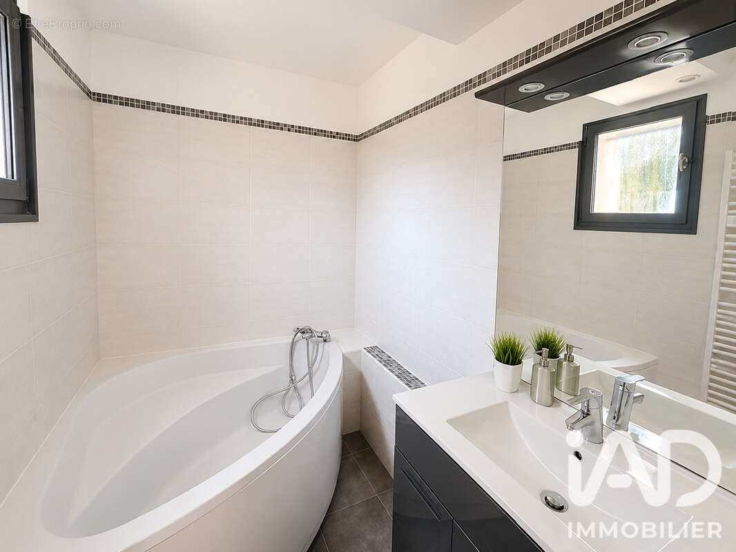 Maison 112 m² à Puiseux-Pontoise  - photo 4