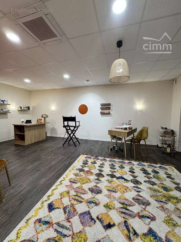 Commerce à BUZET-SUR-TARN