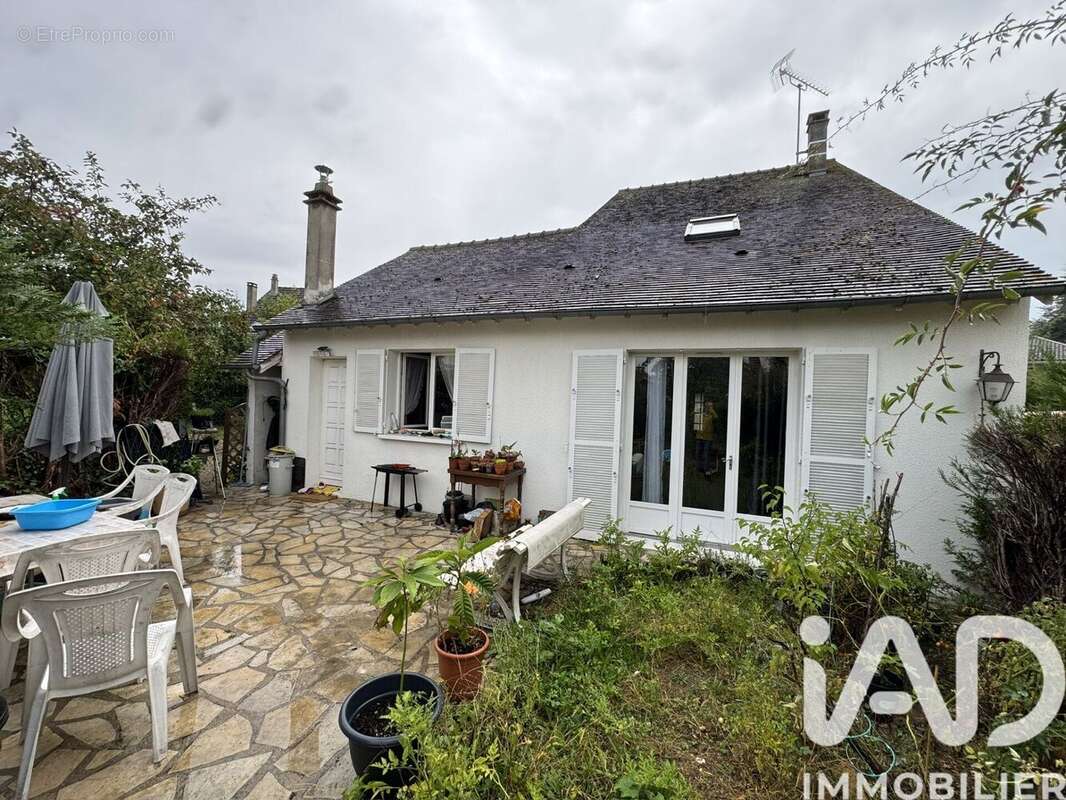 Photo 2 - Maison à LES MUREAUX