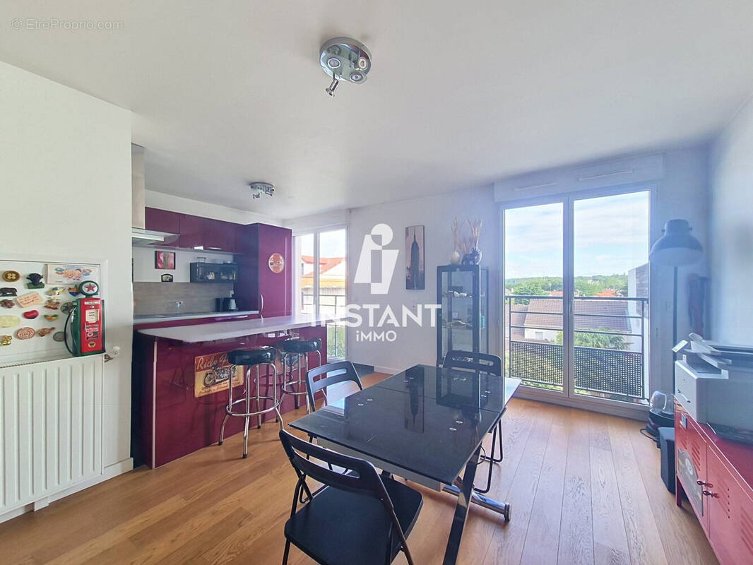 Appartement à MAISONS-ALFORT